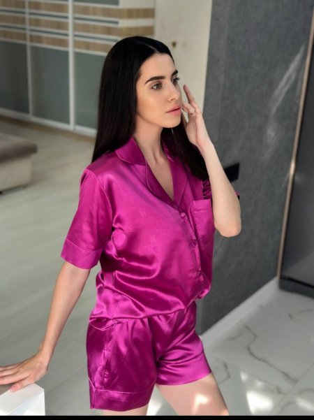 بجامة Victoria’s Secret