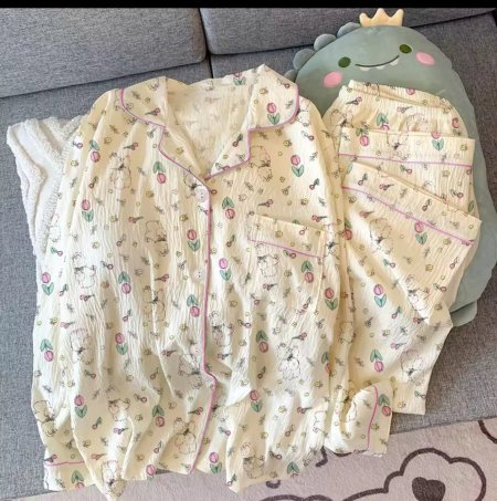 بجامة وردة التوليب 🌷 و دبدوب 🧸