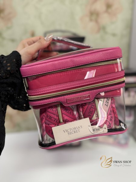 فوشي مع كتابة Victoria’s secret