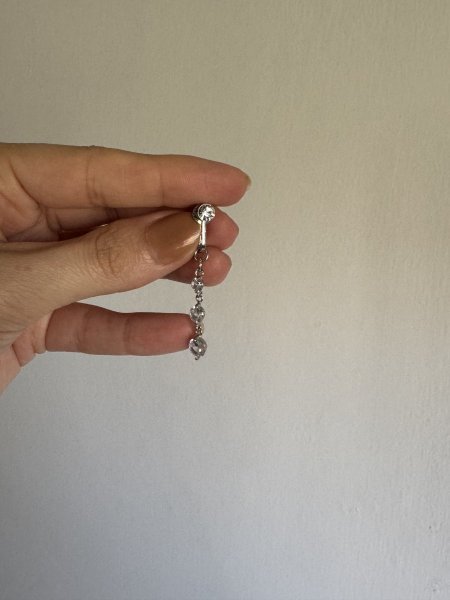 حلق سُرّة فضي طويل ناعم