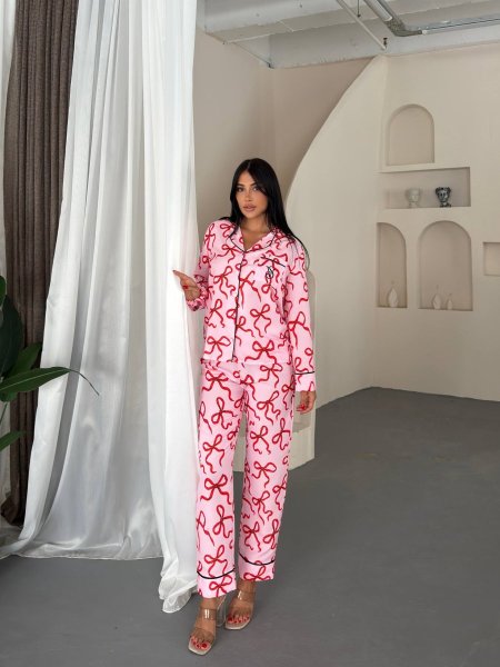 بجامة فيونكات Victoria’s secret
