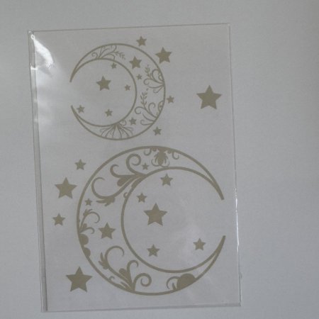 تاتو أقرب للطببعي