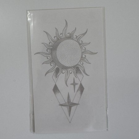 تاتو أقرب للطبيعي