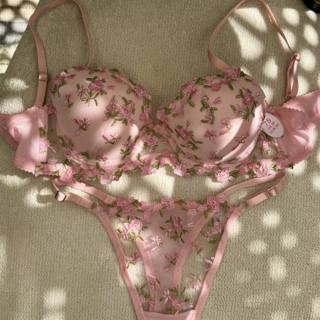 طقم بوش اب زهري مورد